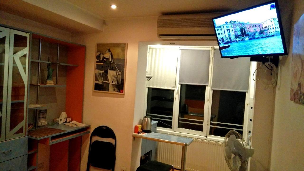 Studio French Embassy, Amzei Historic Center Букурещ Екстериор снимка